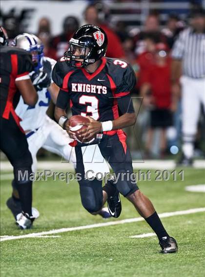 Thumbnail 3 in Georgetown vs. Harker Heights (Dave Campbell's Texas Football Classic) photogallery.