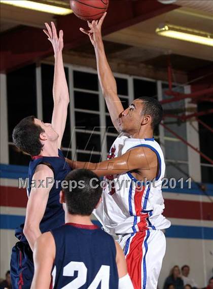 Thumbnail 1 in Vacaville Christian @ Highlands photogallery.