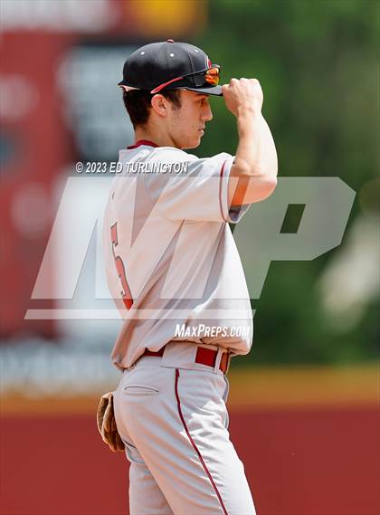 Thumbnail 3 in Hillgrove @ Lassiter photogallery.