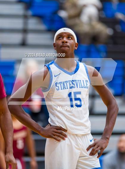 Thumbnail 3 in Cannon vs. Statesville (Phenom Lakesgiving) photogallery.
