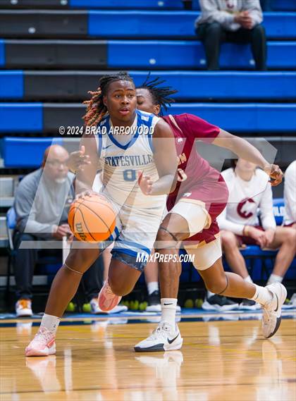 Thumbnail 3 in Cannon vs. Statesville (Phenom Lakesgiving) photogallery.