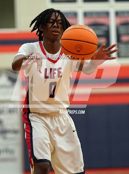 Thumbnail 3 in Venus @ Life Waxahachie photogallery.