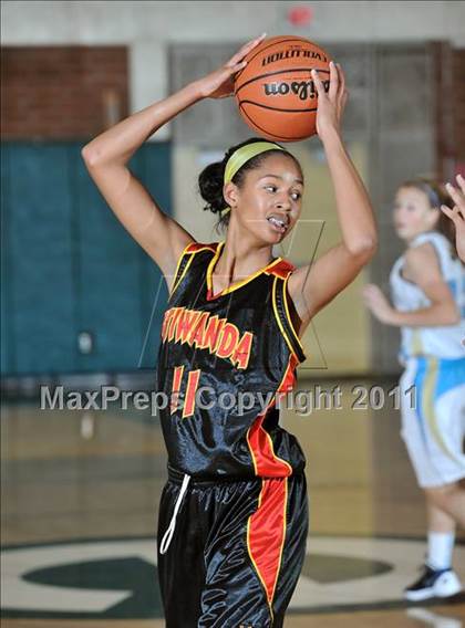 Thumbnail 3 in Foothill vs Etiwanda (OC Championships) photogallery.