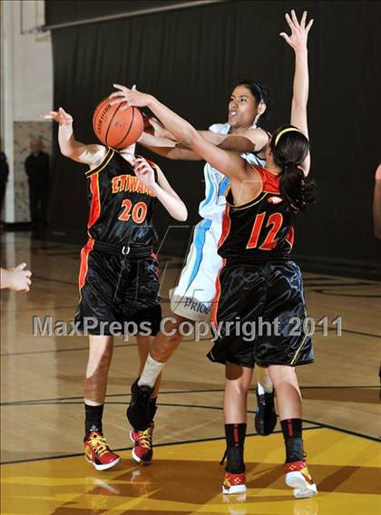 Thumbnail 1 in Foothill vs Etiwanda (OC Championships) photogallery.