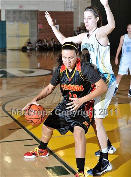 Thumbnail 1 in Foothill vs Etiwanda (OC Championships) photogallery.
