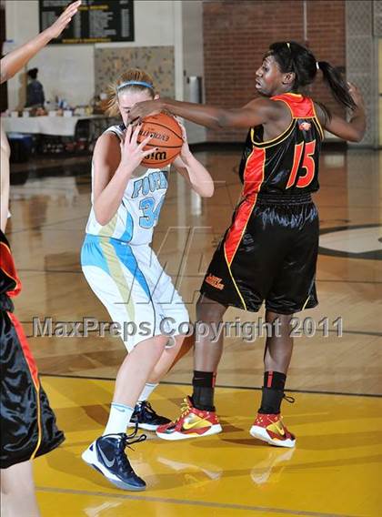 Thumbnail 2 in Foothill vs Etiwanda (OC Championships) photogallery.