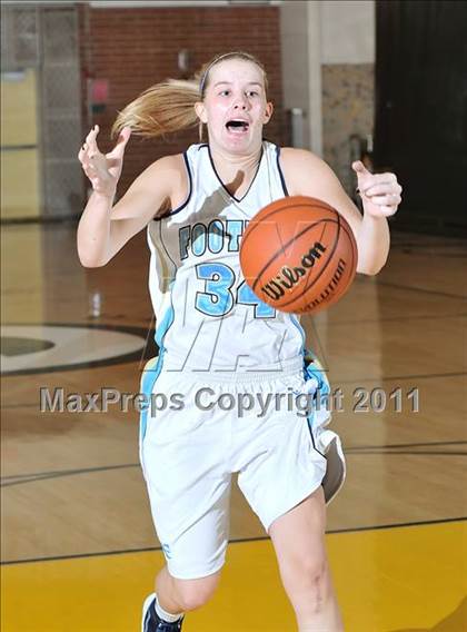 Thumbnail 1 in Foothill vs Etiwanda (OC Championships) photogallery.