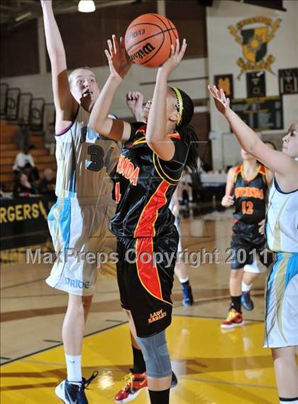 Thumbnail 2 in Foothill vs Etiwanda (OC Championships) photogallery.