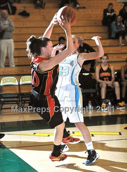 Thumbnail 3 in Foothill vs Etiwanda (OC Championships) photogallery.