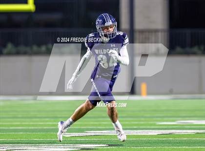 Thumbnail 1 in Seguin vs. Walnut Grove (UIL 5A Division II Bi-District Playoff) photogallery.