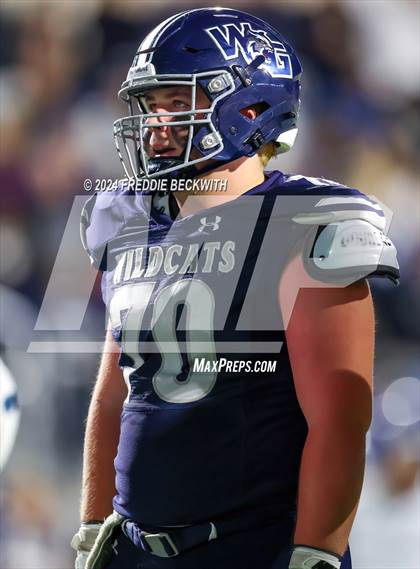 Thumbnail 3 in Seguin vs. Walnut Grove (UIL 5A Division II Bi-District Playoff) photogallery.