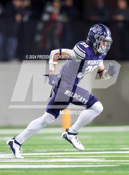 Thumbnail 1 in Seguin vs. Walnut Grove (UIL 5A Division II Bi-District Playoff) photogallery.