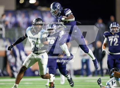 Thumbnail 3 in Seguin vs. Walnut Grove (UIL 5A Division II Bi-District Playoff) photogallery.