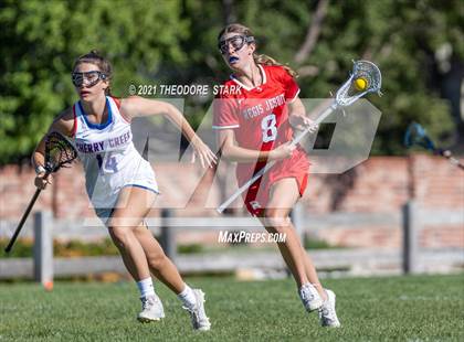 Thumbnail 3 in Regis Jesuit photogallery.