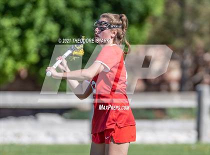 Thumbnail 3 in Regis Jesuit photogallery.