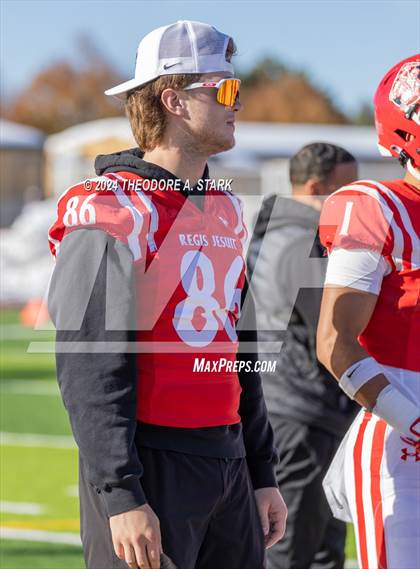 Thumbnail 3 in Eaglecrest vs. Regis Jesuit (CHSAA 5A 1st Round) photogallery.
