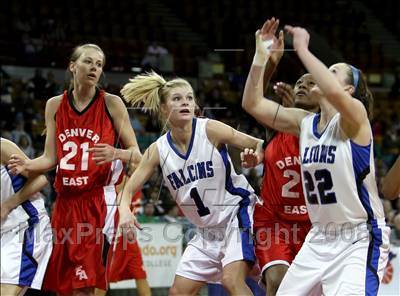 Thumbnail 3 in Denver East vs Highlands Ranch (5A Great 8) photogallery.