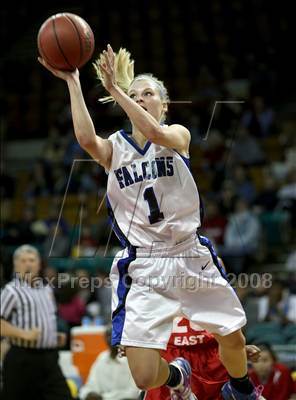 Thumbnail 3 in Denver East vs Highlands Ranch (5A Great 8) photogallery.