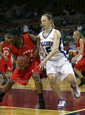 Thumbnail 3 in Denver East vs Highlands Ranch (5A Great 8) photogallery.