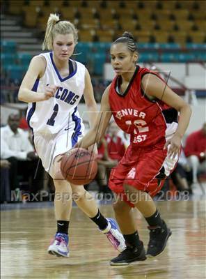 Thumbnail 1 in Denver East vs Highlands Ranch (5A Great 8) photogallery.