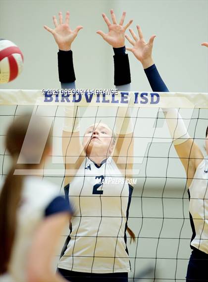 Thumbnail 3 in Flower Mound vs Northwest (UIL 6A Regional Volleyball Semi-Finals Division 2) photogallery.