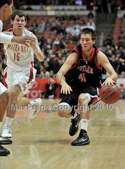 Thumbnail 1 in Mater Dei vs. Etiwanda (CIF SS D1AA Final) photogallery.