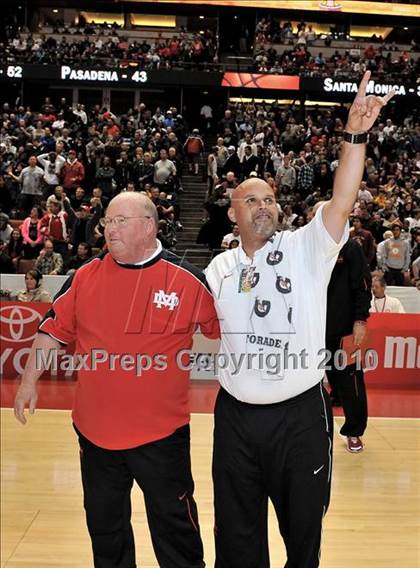 Thumbnail 1 in Mater Dei vs. Etiwanda (CIF SS D1AA Final) photogallery.
