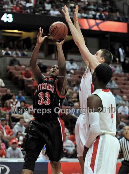 Thumbnail 1 in Mater Dei vs. Etiwanda (CIF SS D1AA Final) photogallery.