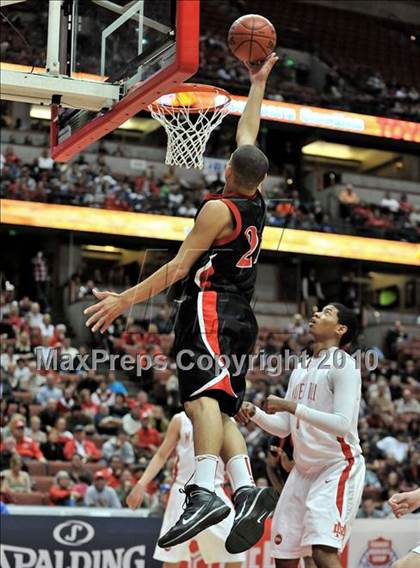 Thumbnail 1 in Mater Dei vs. Etiwanda (CIF SS D1AA Final) photogallery.