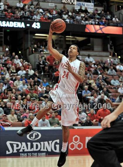 Thumbnail 1 in Mater Dei vs. Etiwanda (CIF SS D1AA Final) photogallery.