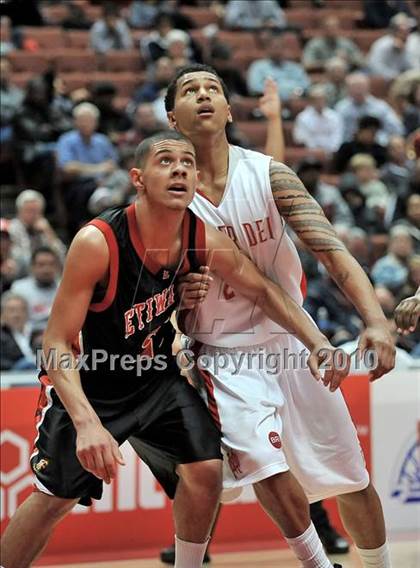 Thumbnail 2 in Mater Dei vs. Etiwanda (CIF SS D1AA Final) photogallery.