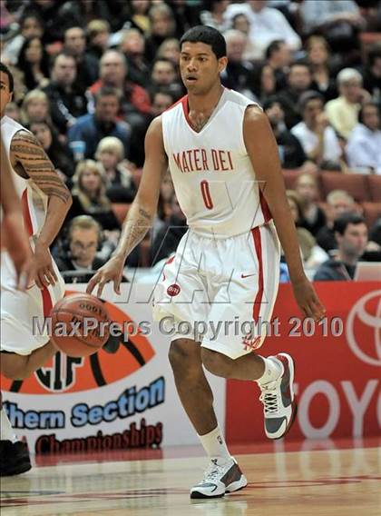 Thumbnail 2 in Mater Dei vs. Etiwanda (CIF SS D1AA Final) photogallery.