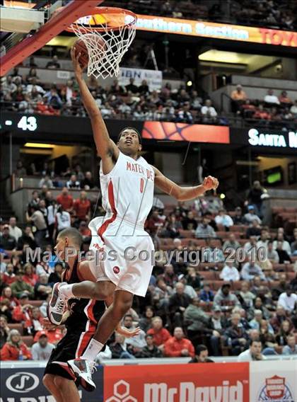 Thumbnail 3 in Mater Dei vs. Etiwanda (CIF SS D1AA Final) photogallery.
