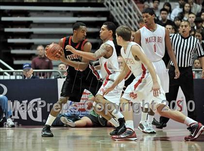 Thumbnail 2 in Mater Dei vs. Etiwanda (CIF SS D1AA Final) photogallery.