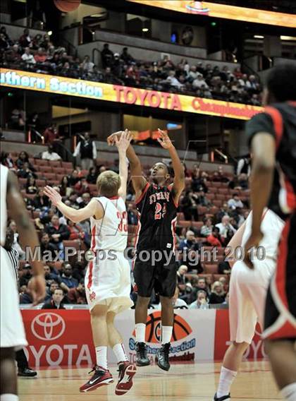 Thumbnail 2 in Mater Dei vs. Etiwanda (CIF SS D1AA Final) photogallery.