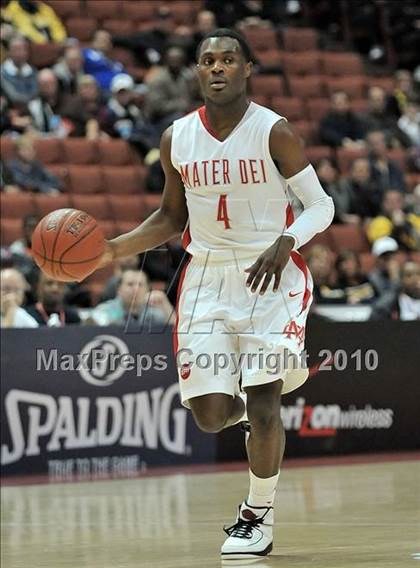 Thumbnail 2 in Mater Dei vs. Etiwanda (CIF SS D1AA Final) photogallery.