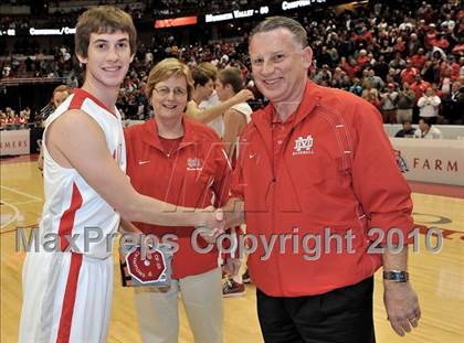 Thumbnail 1 in Mater Dei vs. Etiwanda (CIF SS D1AA Final) photogallery.