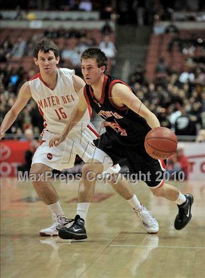 Thumbnail 3 in Mater Dei vs. Etiwanda (CIF SS D1AA Final) photogallery.