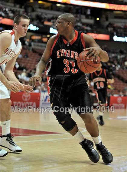Thumbnail 2 in Mater Dei vs. Etiwanda (CIF SS D1AA Final) photogallery.
