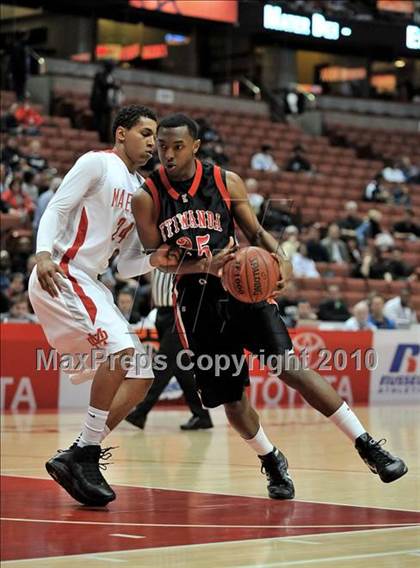 Thumbnail 3 in Mater Dei vs. Etiwanda (CIF SS D1AA Final) photogallery.