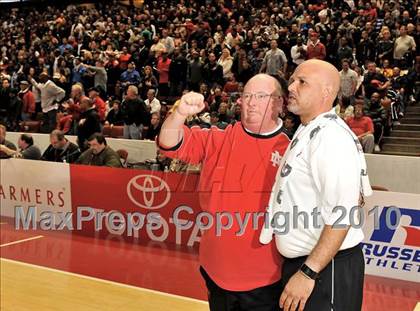 Thumbnail 2 in Mater Dei vs. Etiwanda (CIF SS D1AA Final) photogallery.