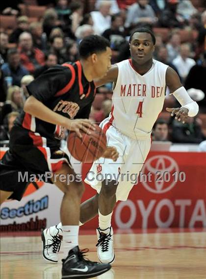 Thumbnail 1 in Mater Dei vs. Etiwanda (CIF SS D1AA Final) photogallery.