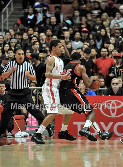 Thumbnail 1 in Mater Dei vs. Etiwanda (CIF SS D1AA Final) photogallery.