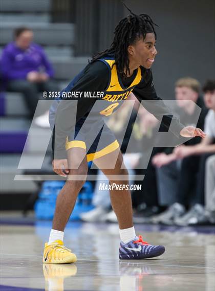 Thumbnail 1 in Battle @ Maize South (Hoopin on the Hill) photogallery.