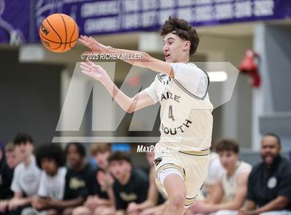 Thumbnail 1 in Battle @ Maize South (Hoopin on the Hill) photogallery.
