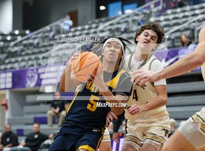 Thumbnail 1 in Battle @ Maize South (Hoopin on the Hill) photogallery.