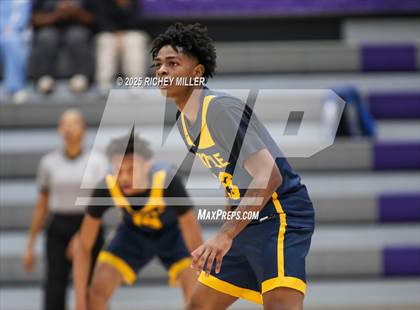 Thumbnail 2 in Battle @ Maize South (Hoopin on the Hill) photogallery.