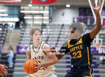 Thumbnail 1 in Battle @ Maize South (Hoopin on the Hill) photogallery.