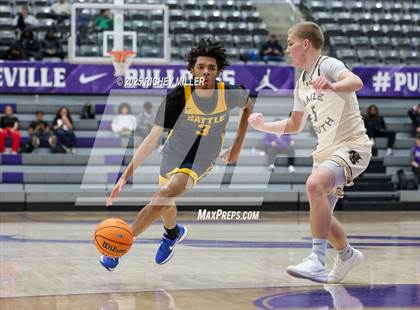 Thumbnail 3 in Battle @ Maize South (Hoopin on the Hill) photogallery.