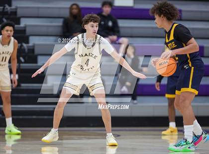 Thumbnail 2 in Battle @ Maize South (Hoopin on the Hill) photogallery.